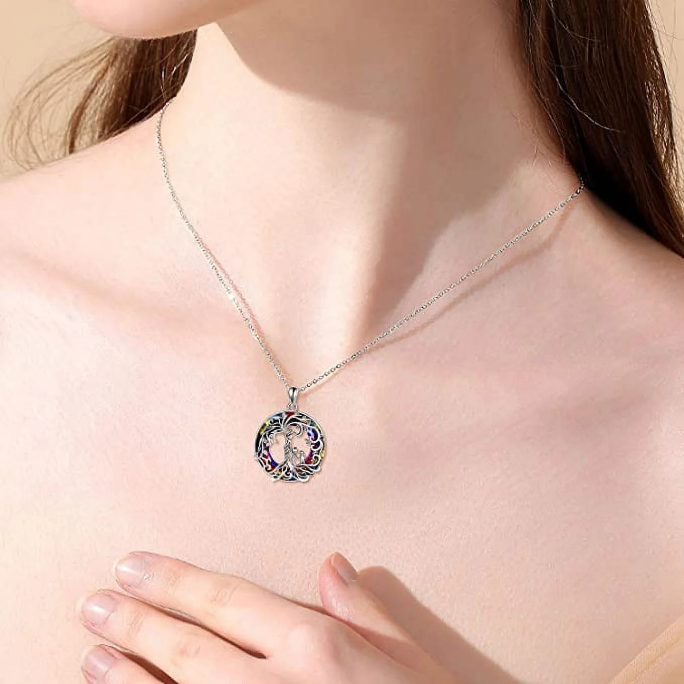 Mother and 2 Family Members Necklace Volcanic Crystal Tree of Life Pendant S925 Sterling Silver Family Protection Jewelry for Mom New Mother Keepsake Gift for Grandma Daughter Her